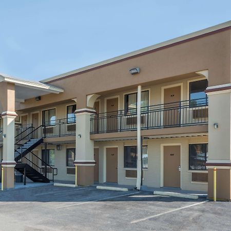 Days Inn By Wyndham San Marcos Eksteriør billede
