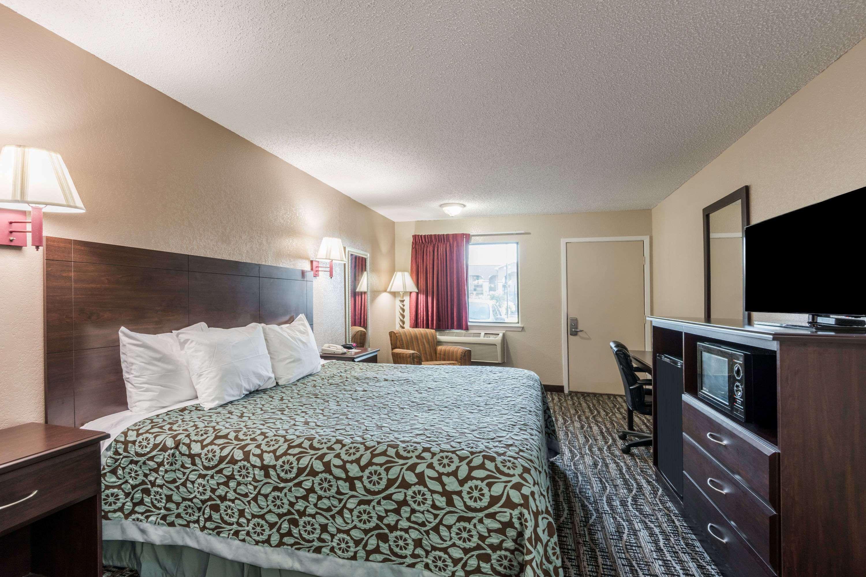 Days Inn By Wyndham San Marcos Eksteriør billede