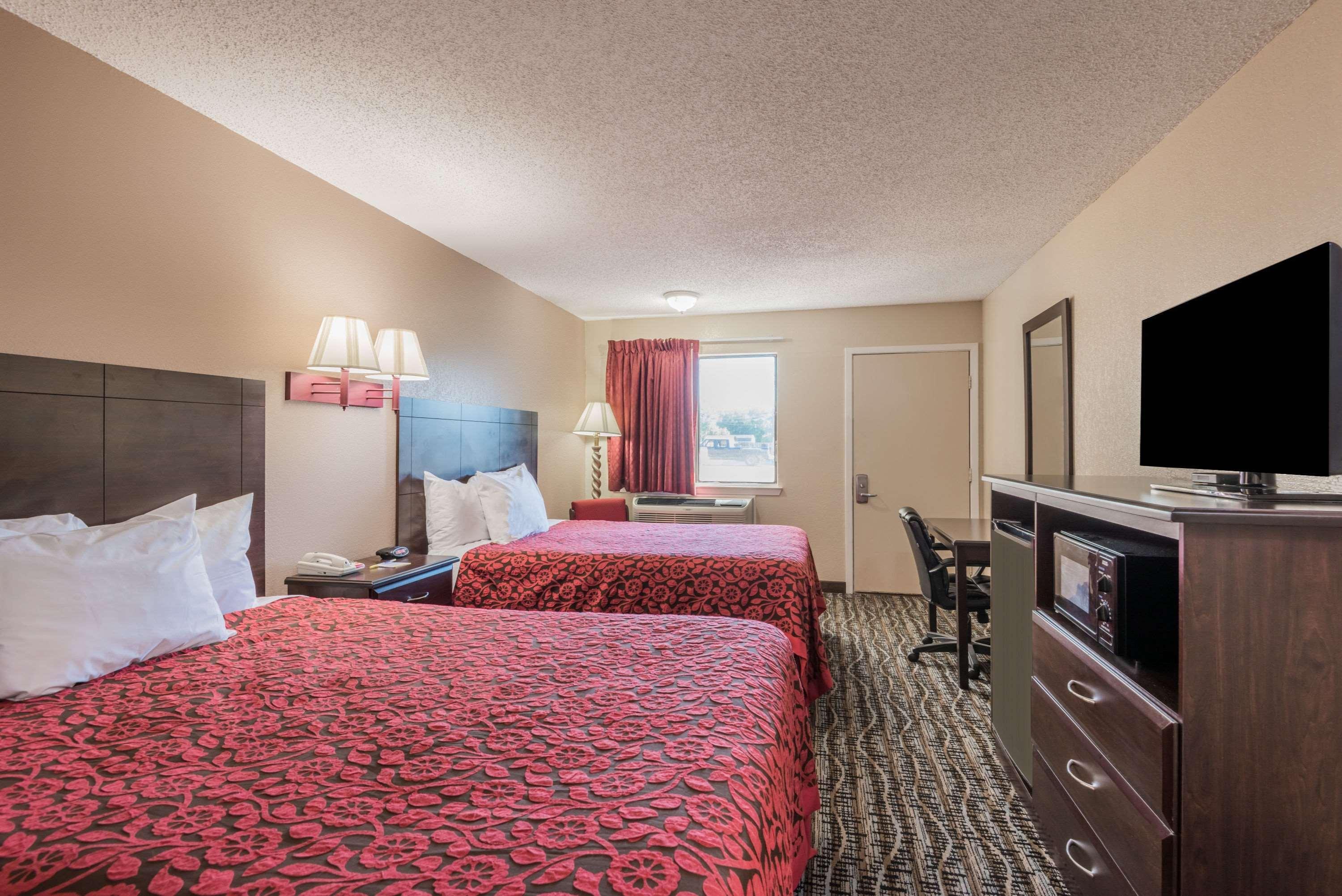 Days Inn By Wyndham San Marcos Eksteriør billede
