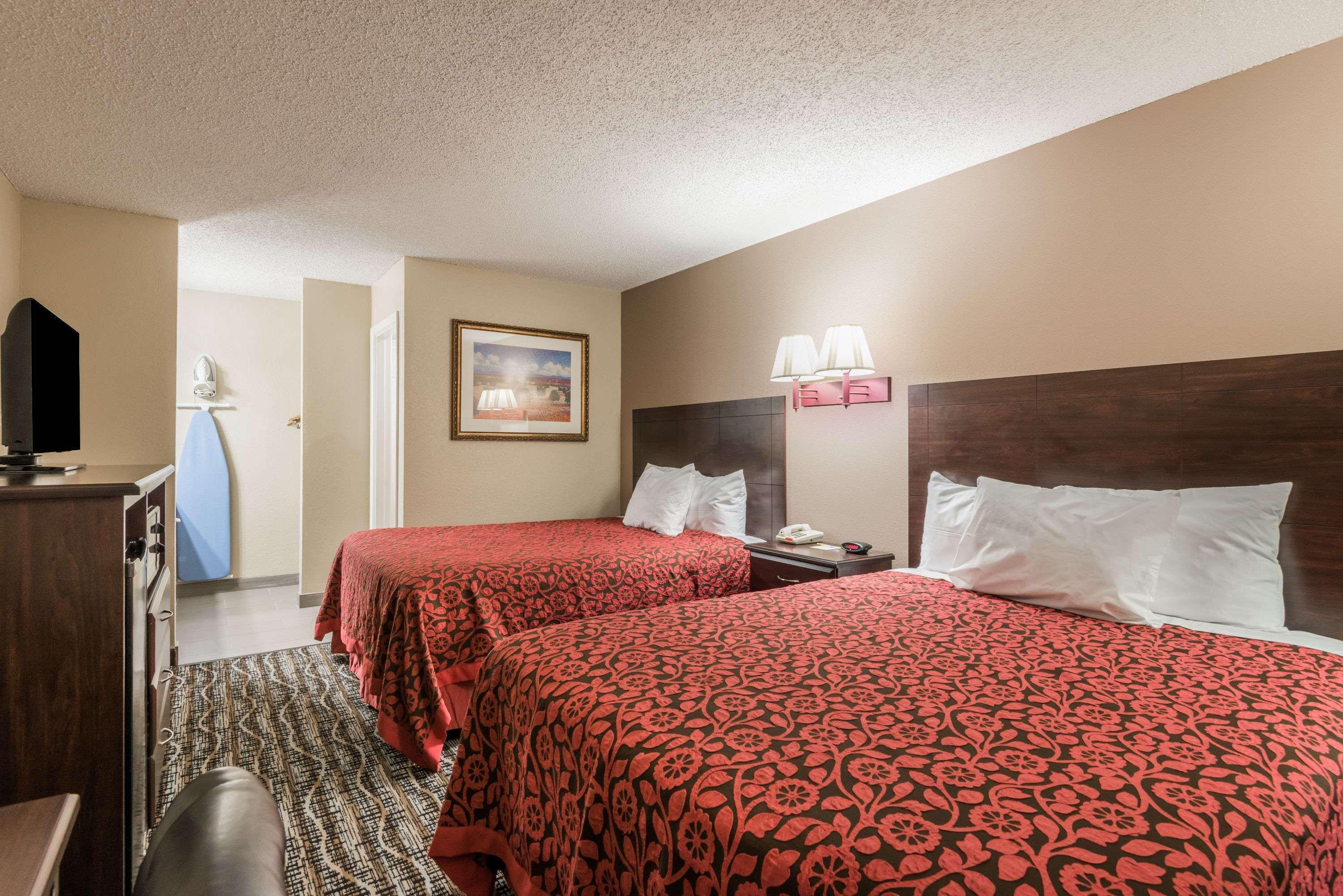 Days Inn By Wyndham San Marcos Eksteriør billede